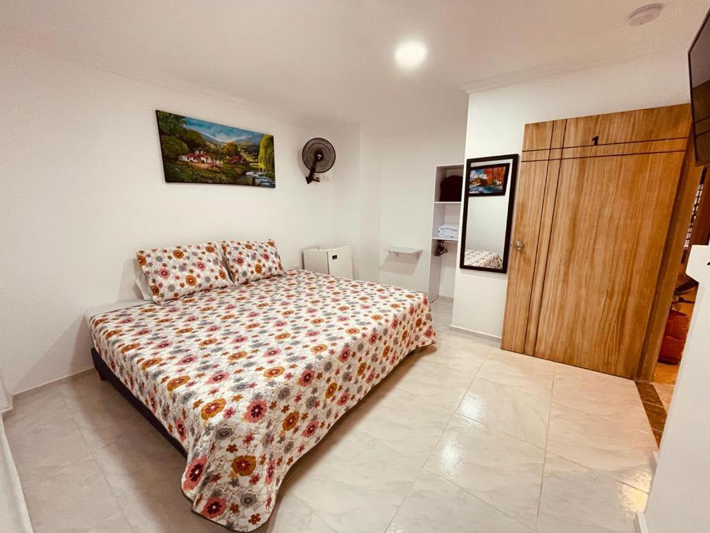 Hotel Eterna Primavera Μεντεγίν Εξωτερικό φωτογραφία