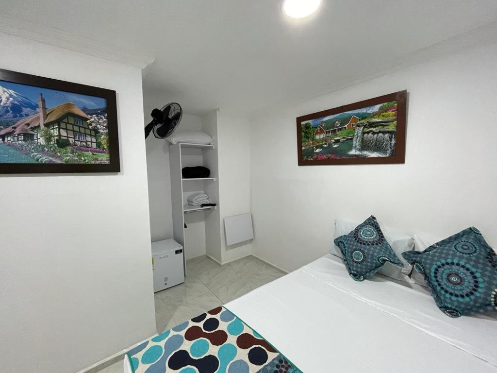 Hotel Eterna Primavera Μεντεγίν Εξωτερικό φωτογραφία